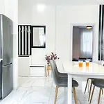 Seaview Whisper C72 * دراس