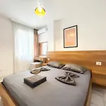 Seaview Whisper C72 Apartman Durrës