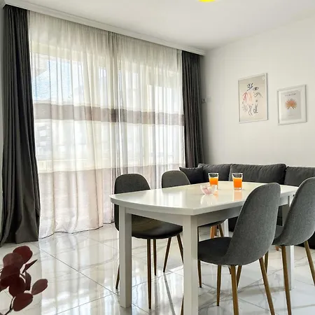 Apartmán Seaview Whisper C72 *