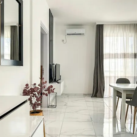 Apartmán Seaview Whisper C72 *
